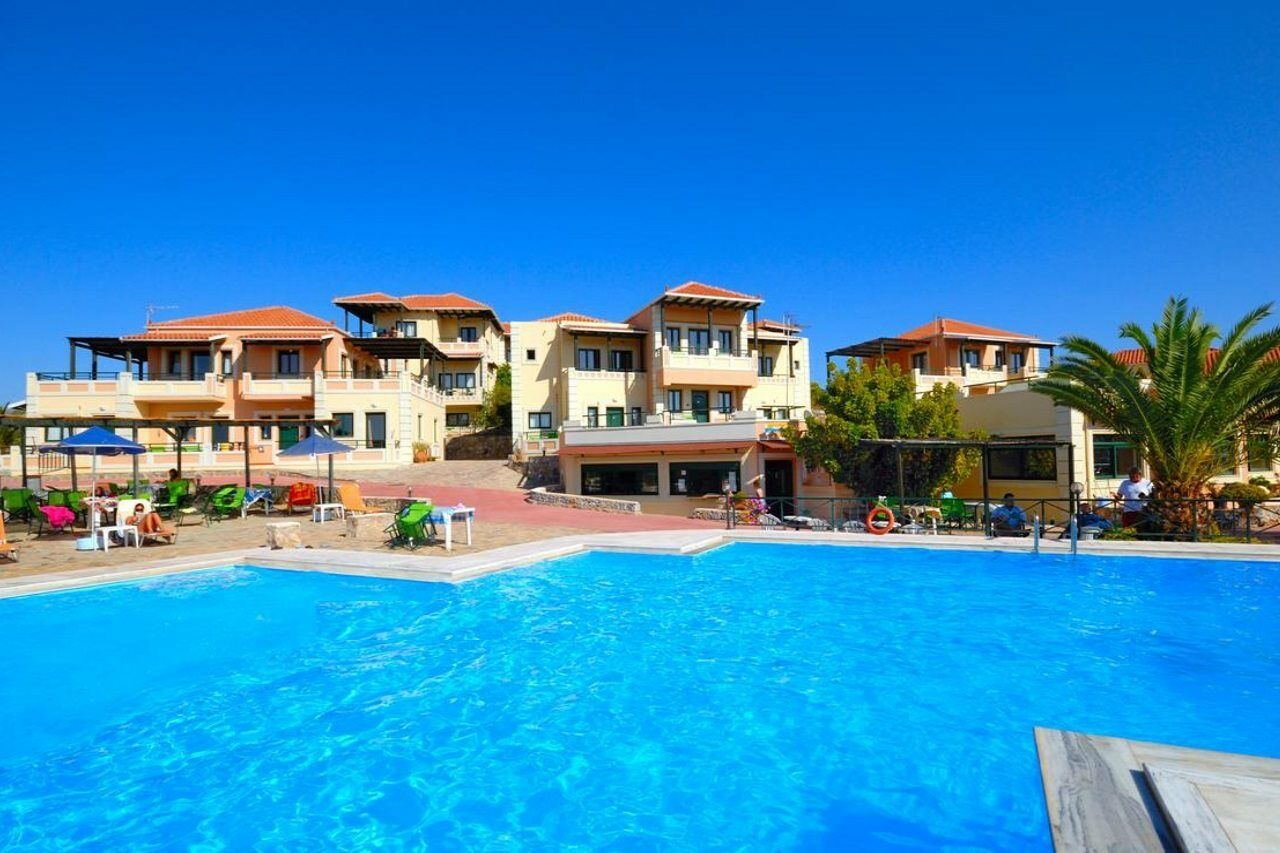 Aloni Suites Chorafakia Exterior foto